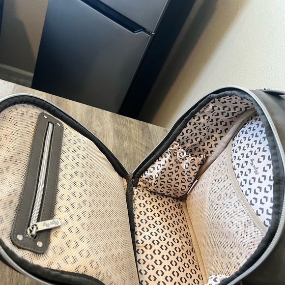 Itzy Ritzy Grayson Boss Mini Backpack with Accessories - Picture 6 of 9